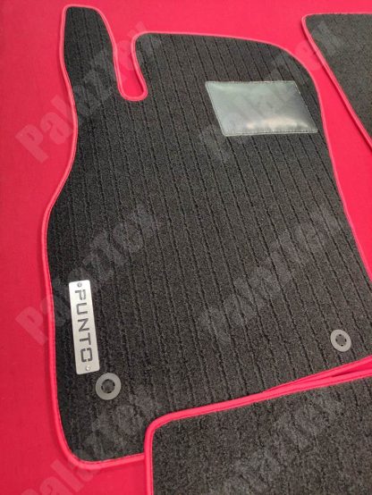 logolu fiat punto evo 2009 model halı paspas seti