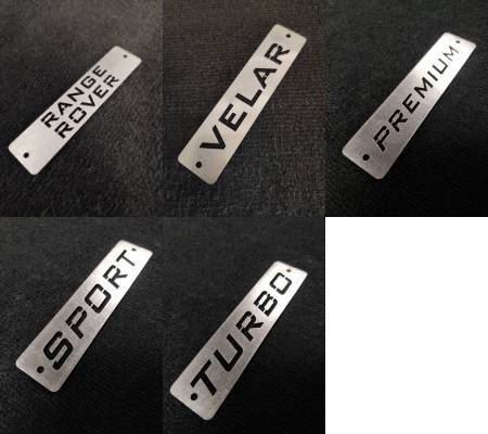 range rover velar metal paspas logosu