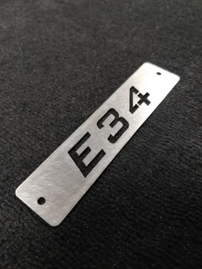 bmw e34 metal logo