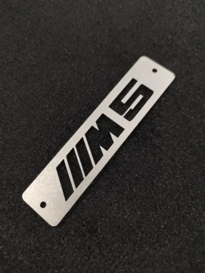 bmw m5 metal logo